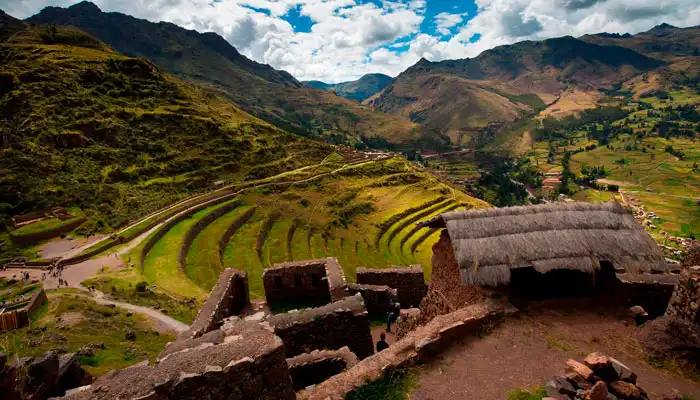 Taray Viewpoint, Pisac Ruins, Pisac Market, Awanacancha and Ccochahuasi Sanctuary